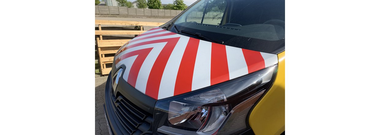 Reflekterende folie på hjelm